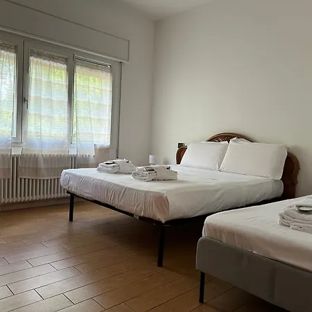 Apartament Welc-om Pra *